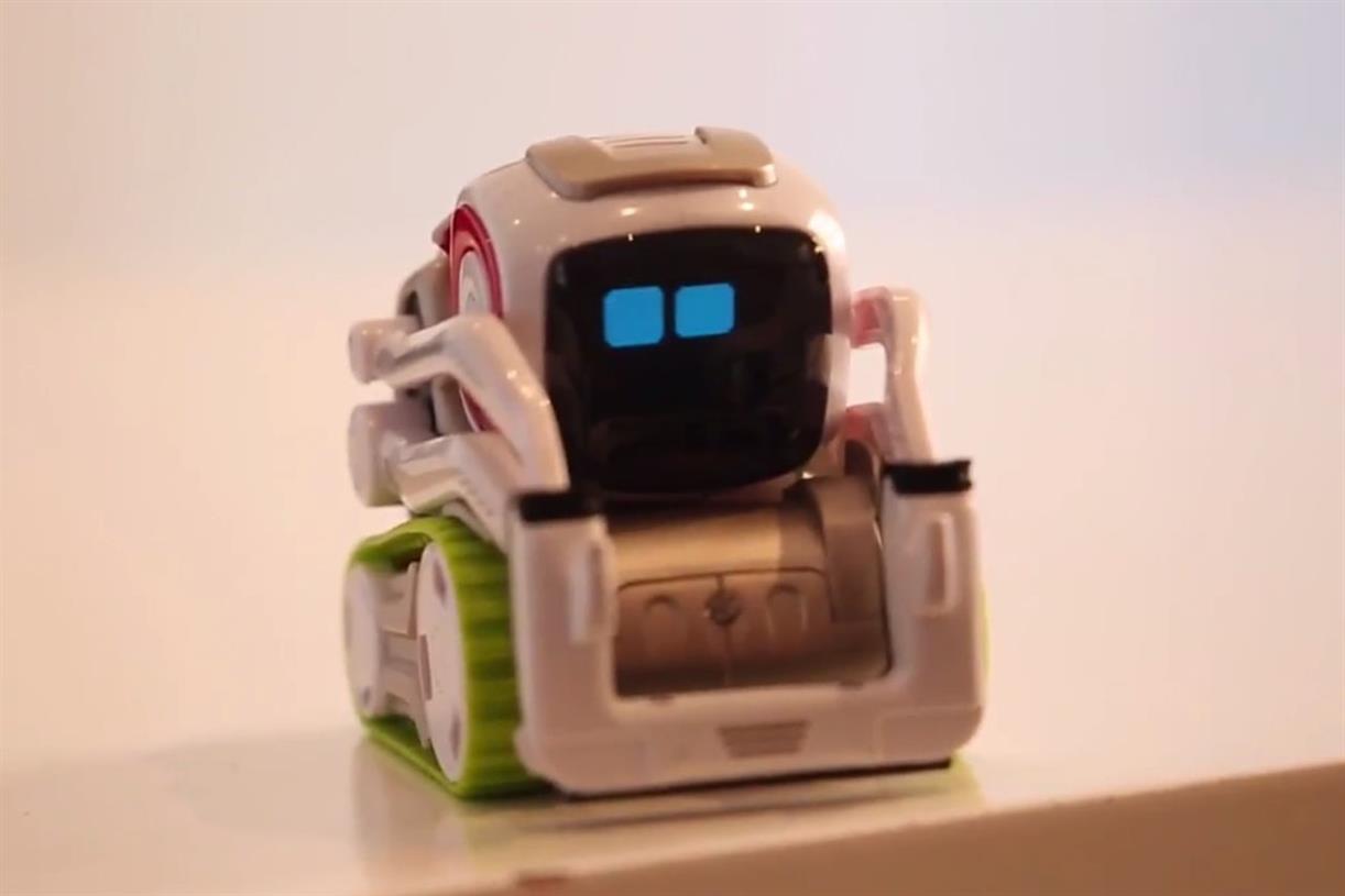 Meet Cozmo The Ai Robot Pet Influenced By Wall E And R2 D2