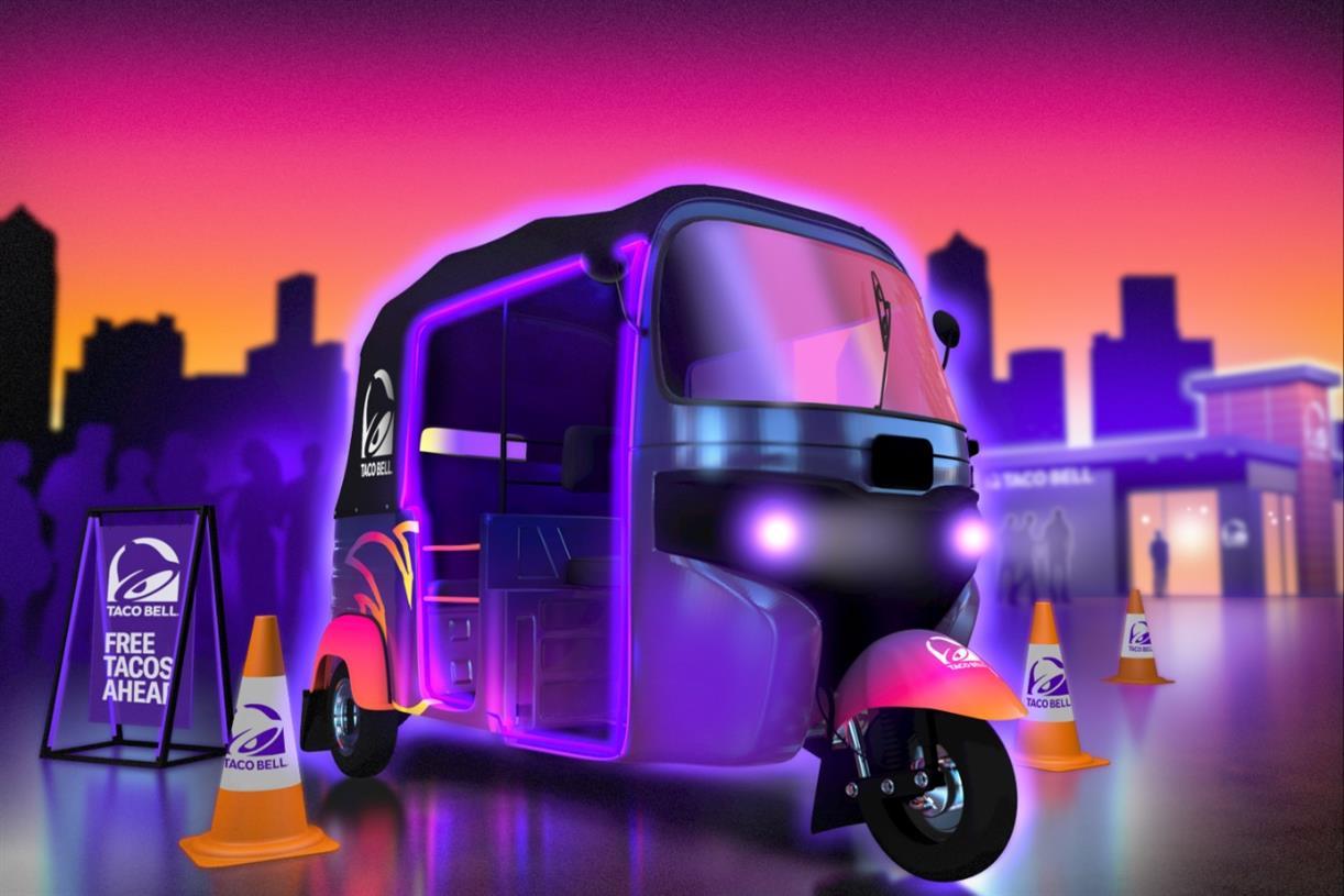 Taco Bell offers tuk tuk rides to students in search of post-club grub