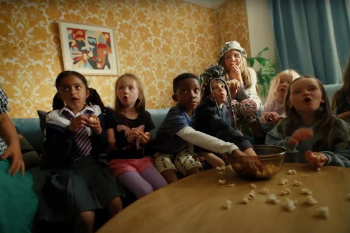 EE ad extols calming effect of TV in face of manic playdates