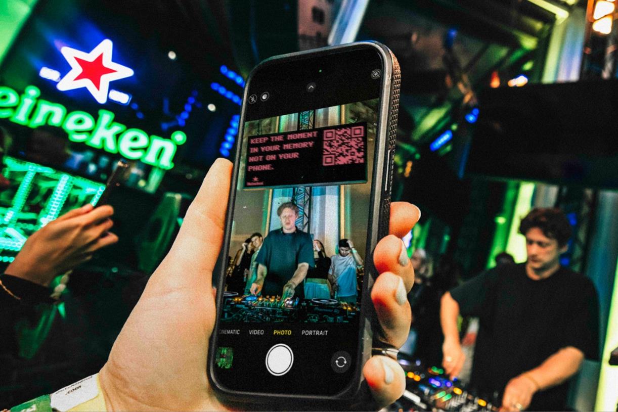 Heineken ad prompts music fans to put mobile devices away