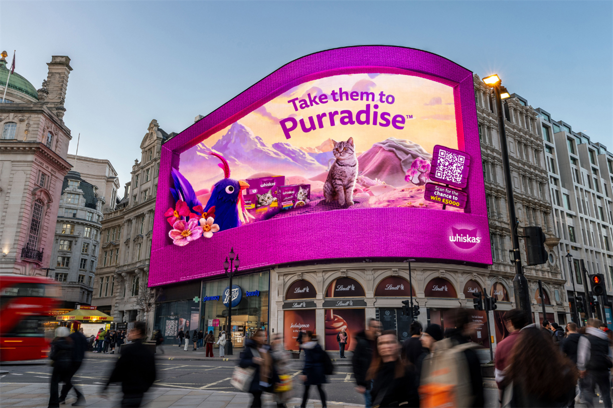 Whiskas adds to 'Purradise' campaign with 3D experience at Piccadilly Lights