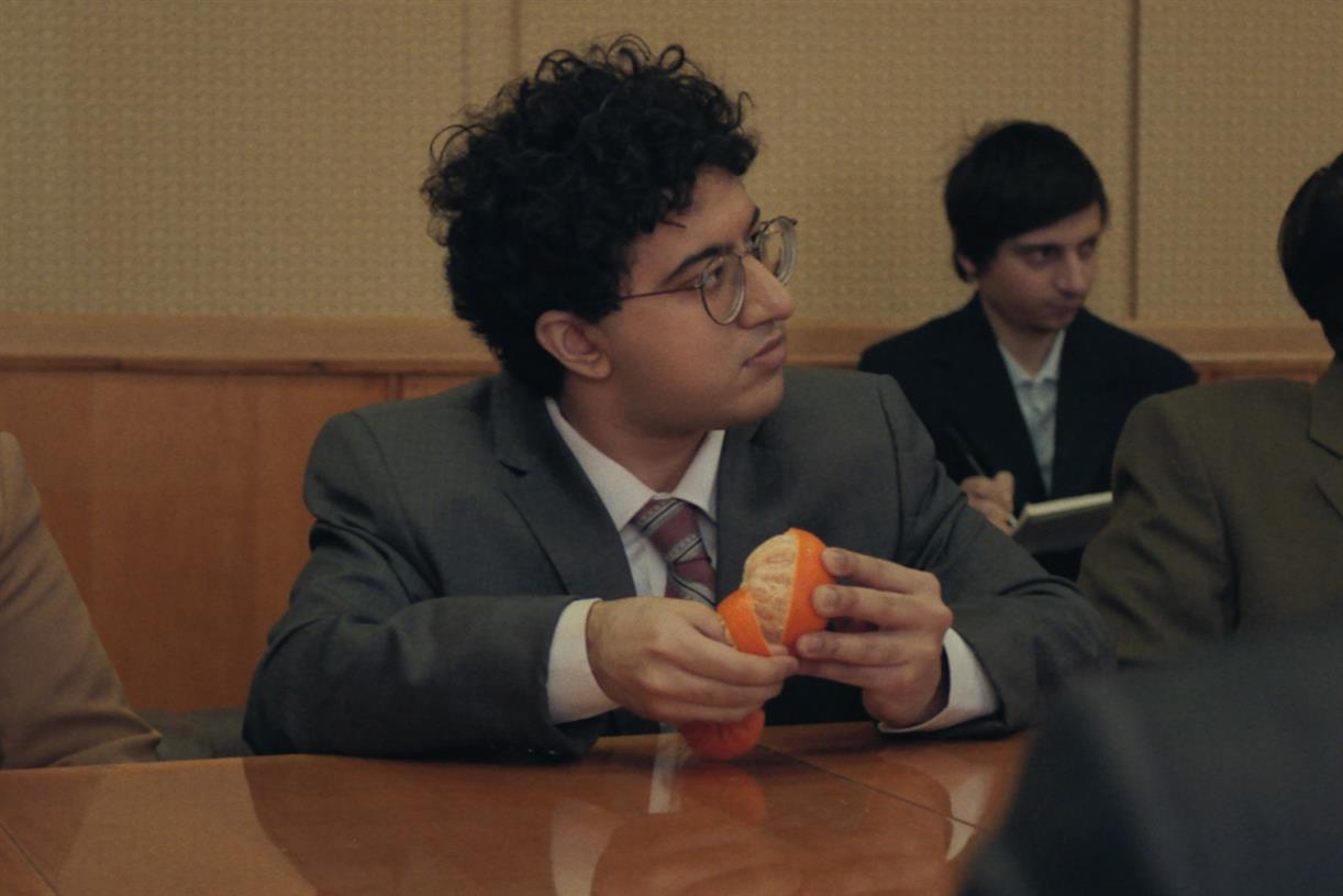 Harry's ad shows businessman's 'epithany' over colleague peeling satsuma