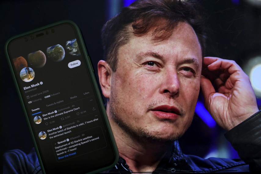 Elon Musk acquires Twitter and reaches out to advertisers