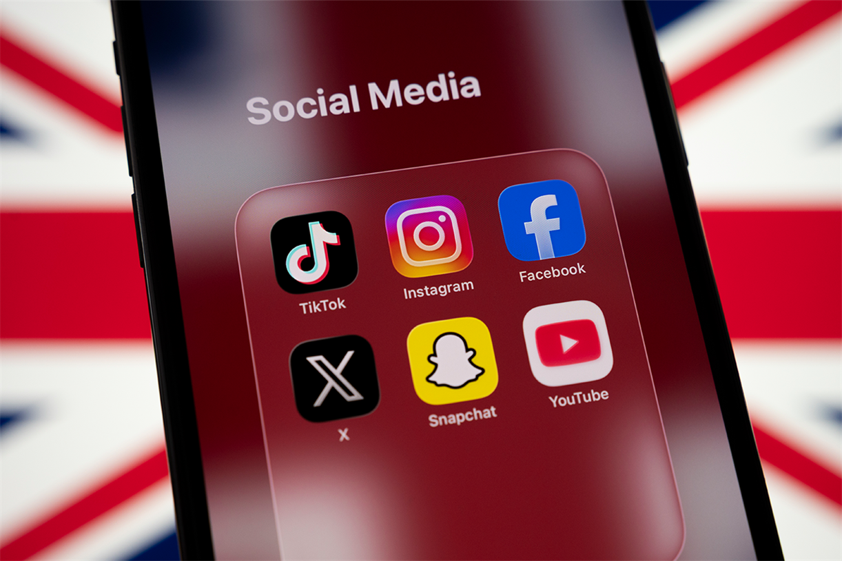 Social media ban for U16s ‘will fail’ says online safety advocate