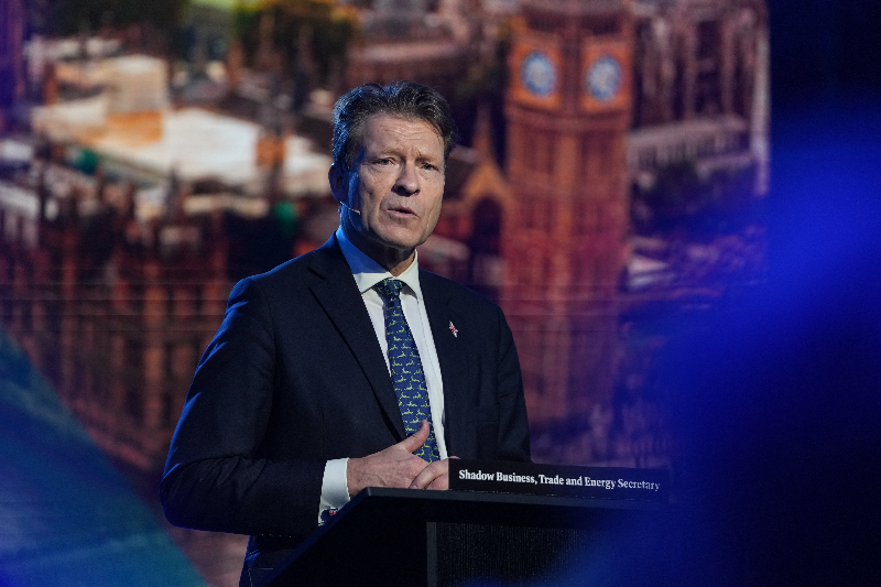 ‘Myth peddling’: Reform UK pledges to remove ‘daft’ energy regulations