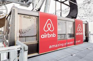 Airbnb launches competition to stay in ski cable car in Courchevel, France (Crédit Photo StudioParis)