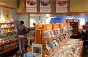 Hear Music Coffeehouse: visitors can purchase music and burn CDs