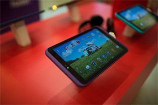 Tesco launches bigger, faster Hudl 2 tablet, News