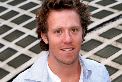 Lachlan James: moves to AIS
