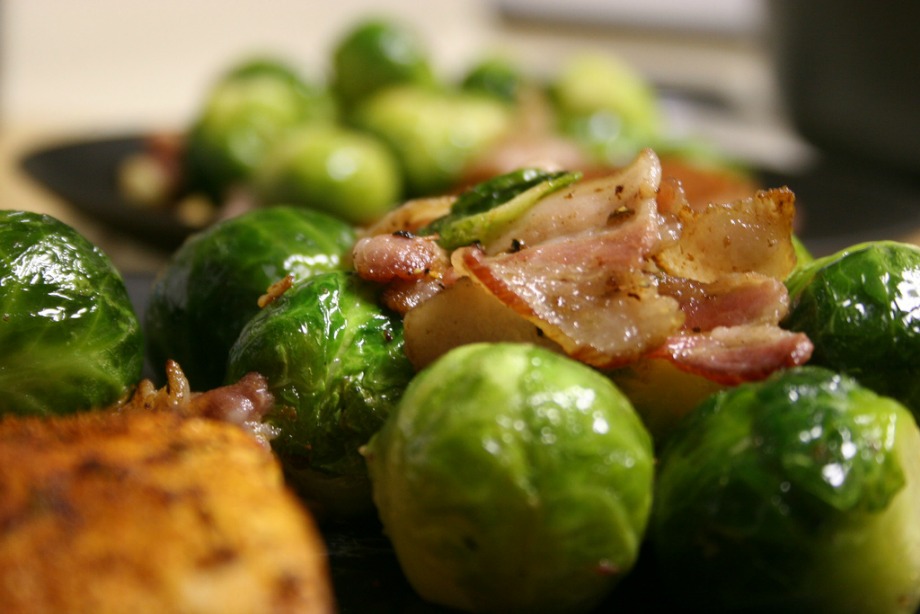 Brussel sprouts with pancetta, honey and orange to spice up your Christmas meal