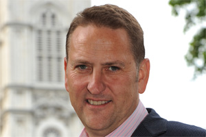 Foulkes joins Live Union