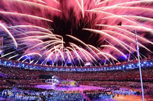 Spectacular lighting as the ceremony culminates Photo: London 2012