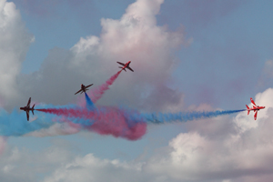 Red Arrows at RIAT by flamesworddragon