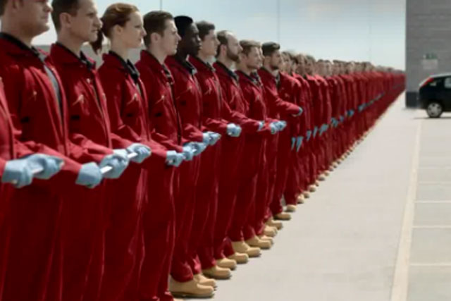 Direct Line: 'the red line' by  M&C Saatchi