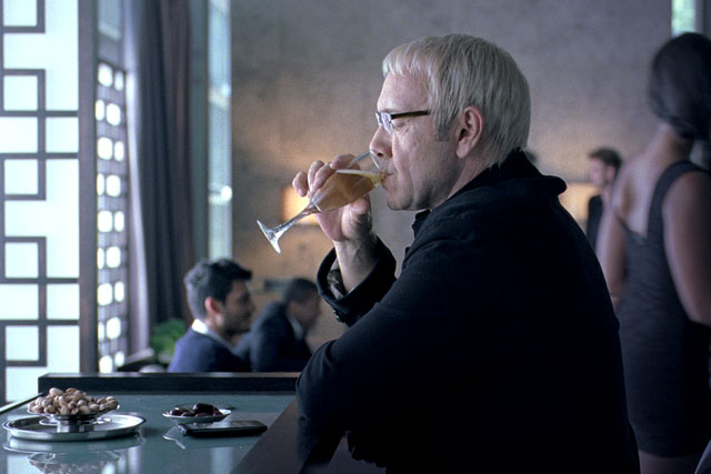 American Airlines: ads star Kevin Spacey