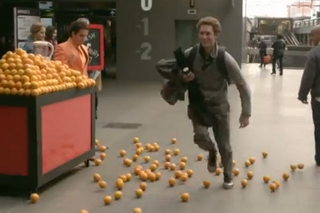 Coke Zero: Bond campaign targets commuters in Antwerp