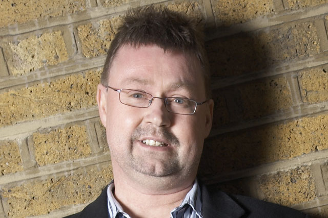 Kevin Peake (Tom Campbell)