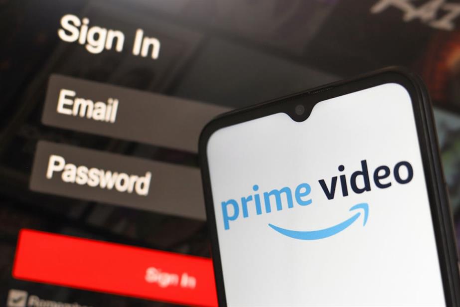 'Prime Video' on smartphone (©GettyImages)