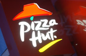 Pizza Hut: launches iPhone app