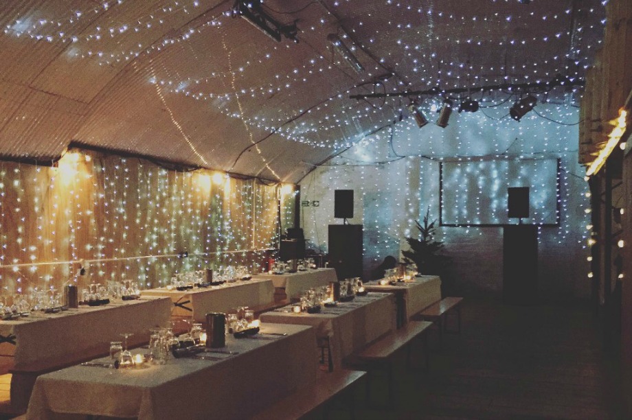 London Fields Brewery can host up to 500 standing guests (londonfieldsbrewery.co.uk)