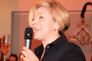 Champage Jayne talks about the bubbly stuff on This Morning