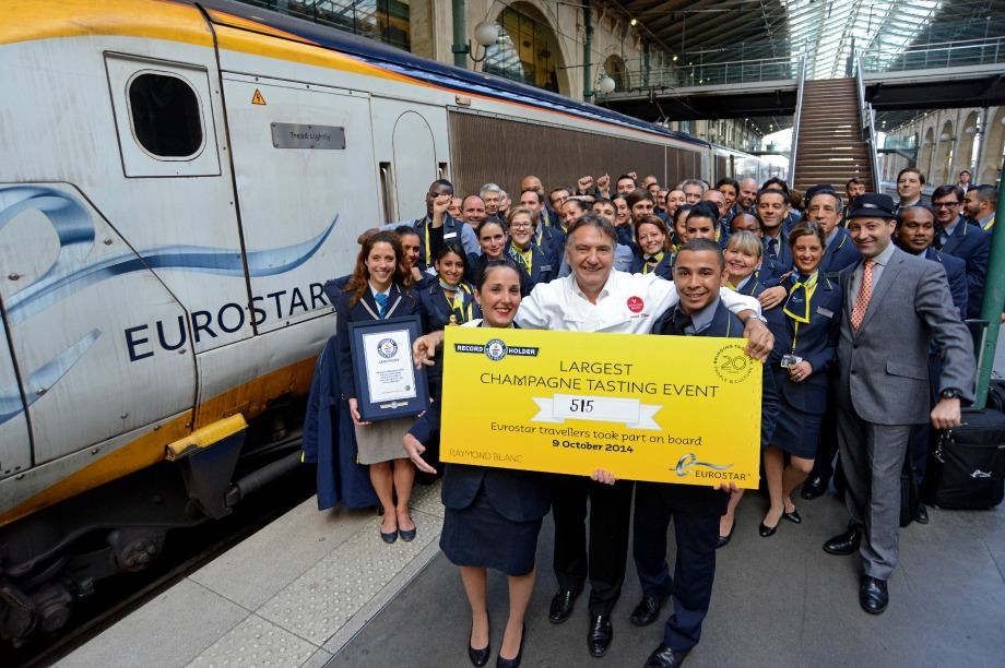 Blanc celebrates the record with Eurostar staff