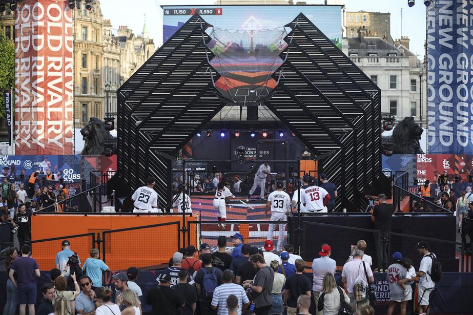 Major League Baseball "MLB Home Run Derby X, The Cage aka HRDX The Cage" by Imagination
