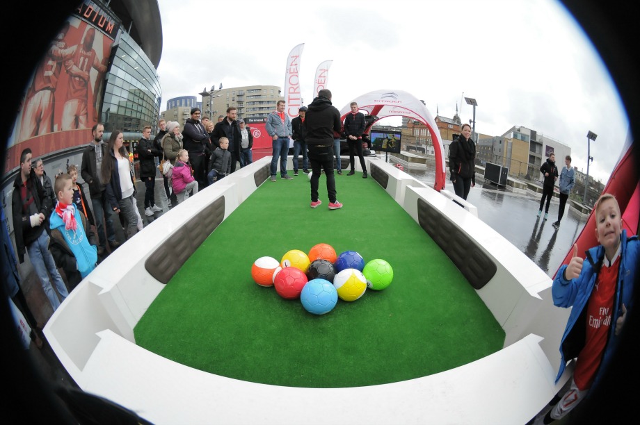 The game sought to showcase Citroën’s Airbump technology 
