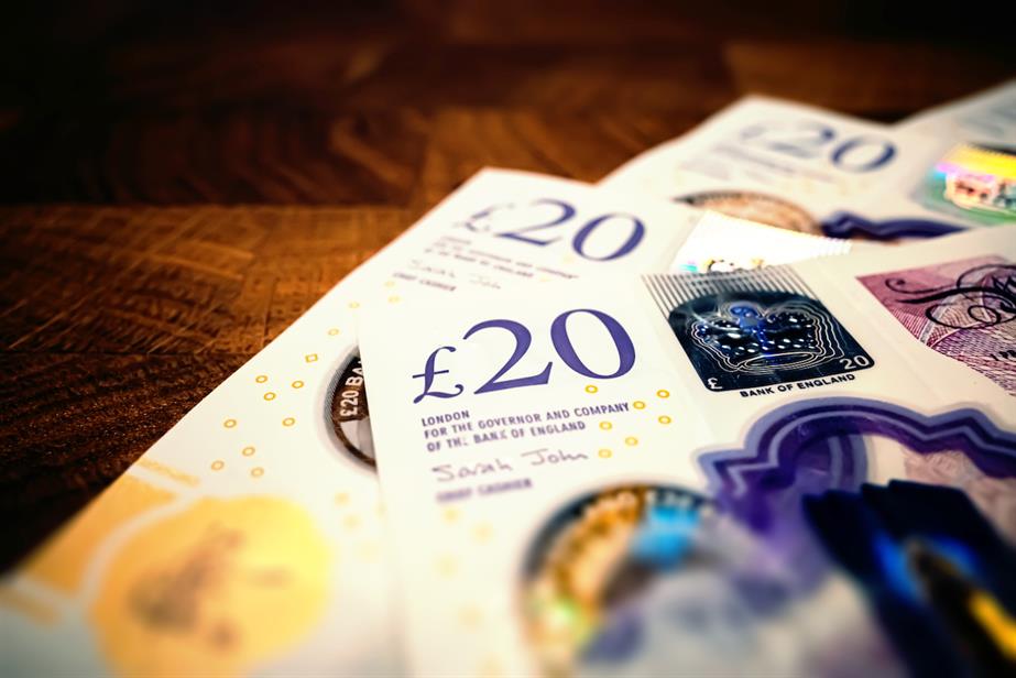 A fan of £20 notes