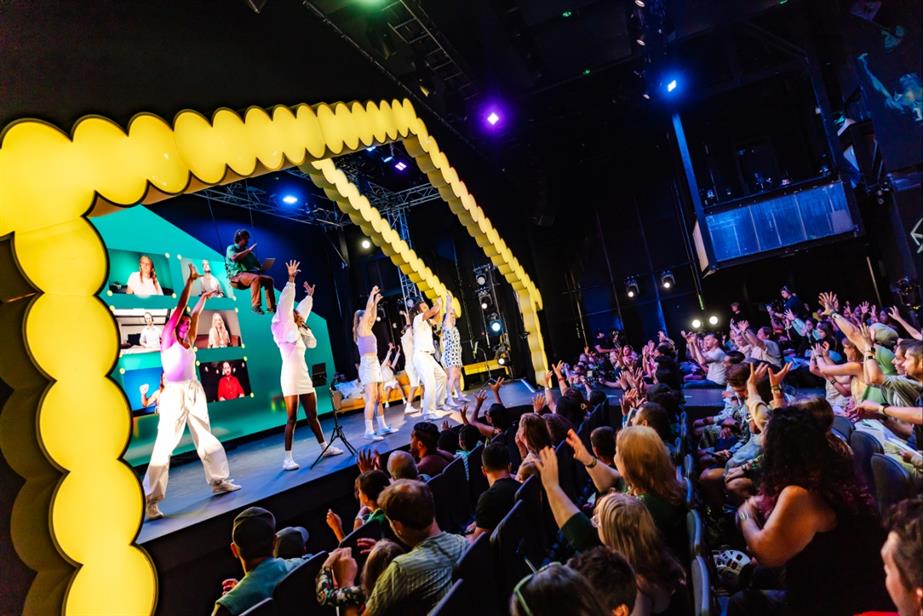 EE Home presents: The Circus
