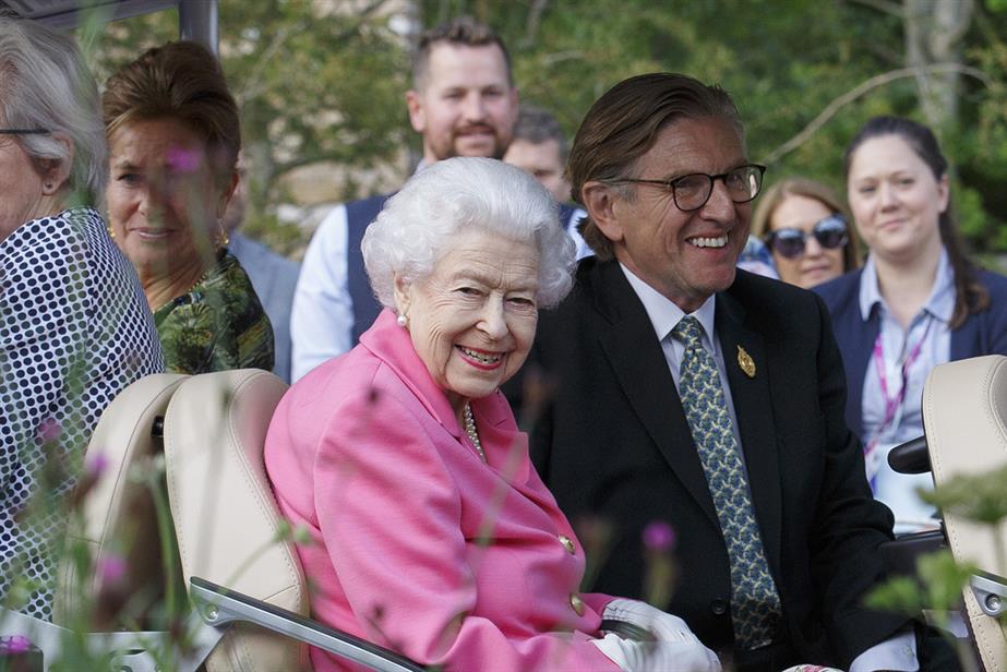 The Queen with Keith Weed at RHS Chelsea Flower Show 2022