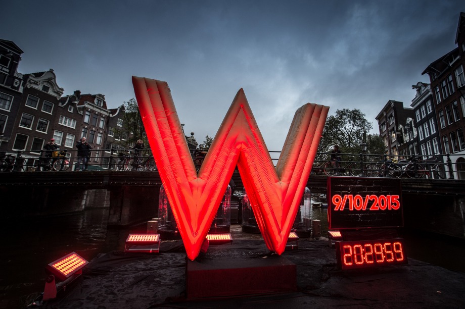 The inflatable W travelled along Amsterdam's Singel canal