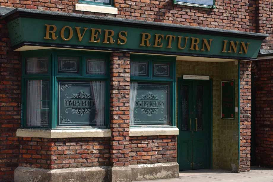 Coronation Street The Tour to stay open until December 2015
