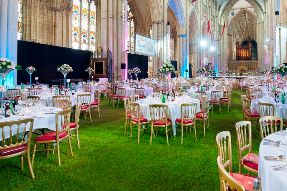 WowGrass to create live grass installation at London Summer Event Show 2015