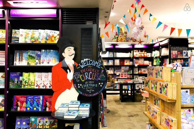 Waterstones: the "accommodation" photo displayed on Airbnb's website