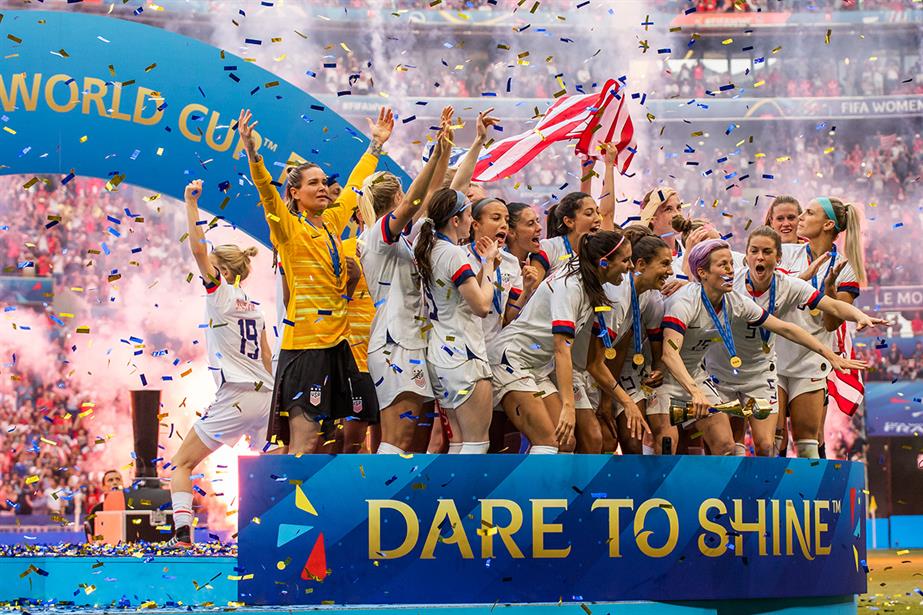 A photo of the US women's football team celebrating their 2019 World Cup victory (Getty Images)