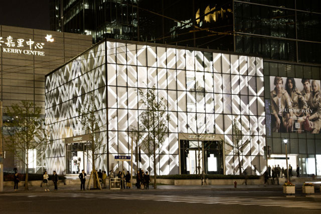Burberry's flagship Shanghai store with a facade that responds to the weather