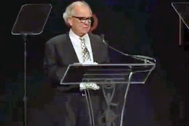 Clio Awards: Washington Olivetto, chairman of WMcCann, receives his Lifetime Achievement Award 