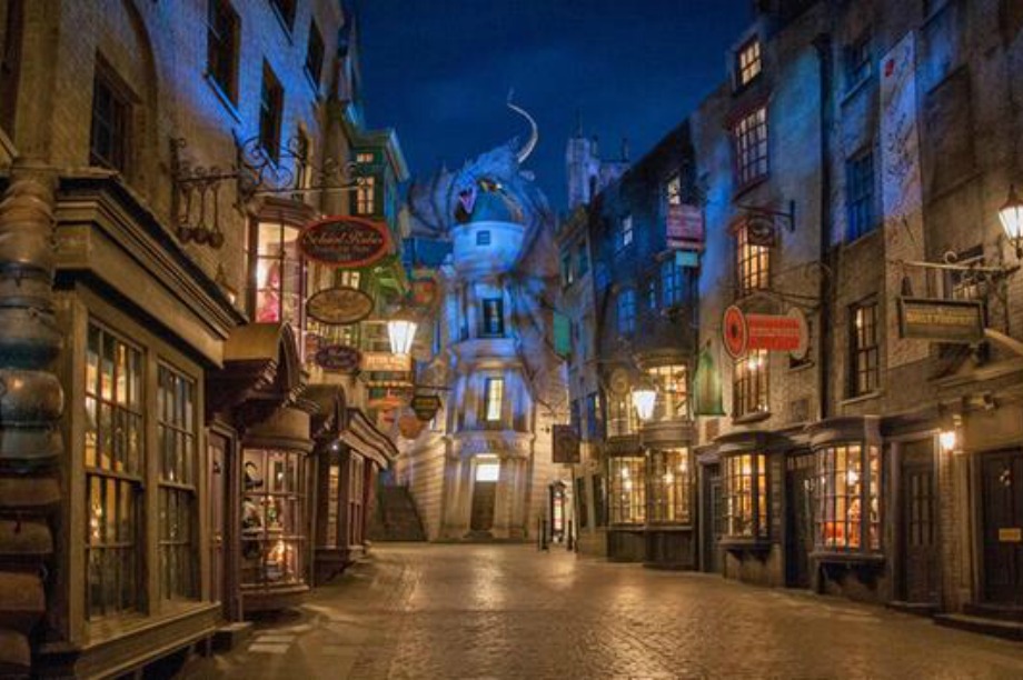 The Orlando resort is celebrating its Diagon Alley attraction's first birthday (Universal Orlando Resort)