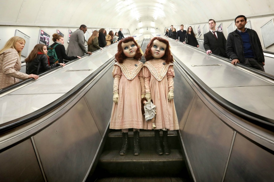 The sisters promoted the 2016 attraction to commuters