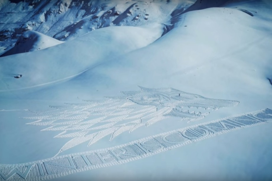 Simon Beck took 64,800 steps to create the artwork (YouTube/Sky Atlantic)