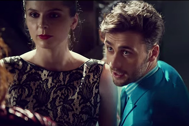 Heineken raises the bar with their new ad and gets the girl 