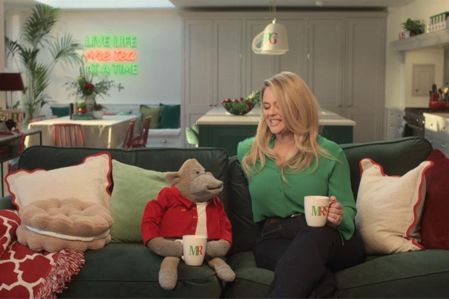Still from PG Tips ad