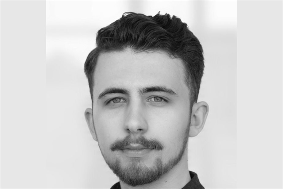 Headshot of Sonny Lowe.