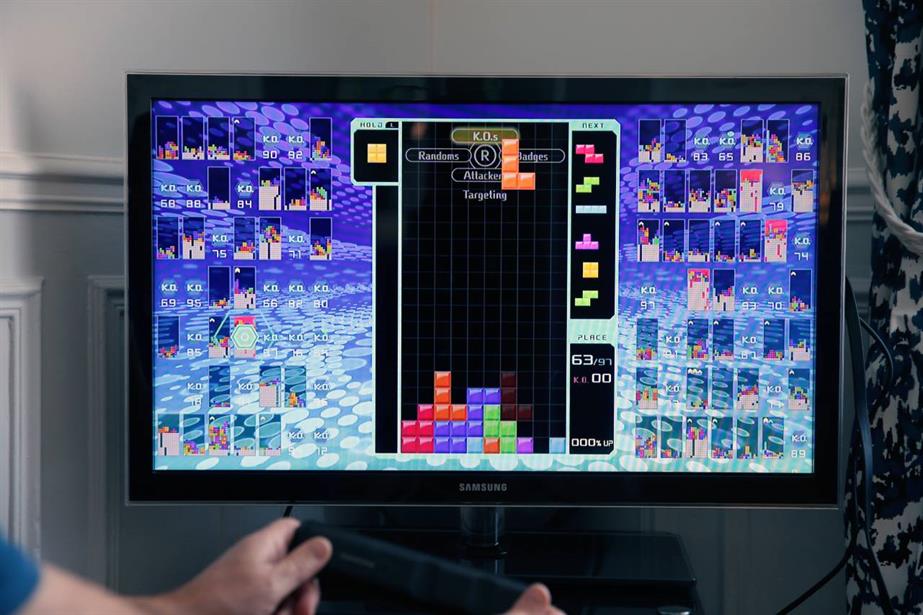 A person plays Tetris