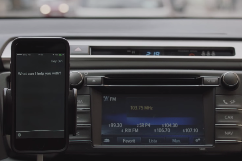 Toyota: hijacks voice control on smartphones through a radio ad