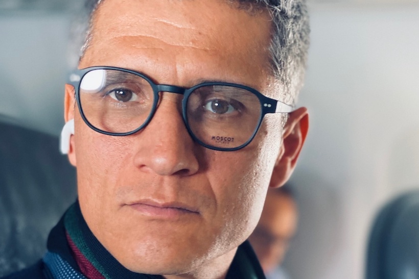 Headshot of Roberto Lastra