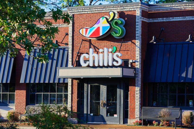 Image of a Chili's location with a customer-designed logo outside