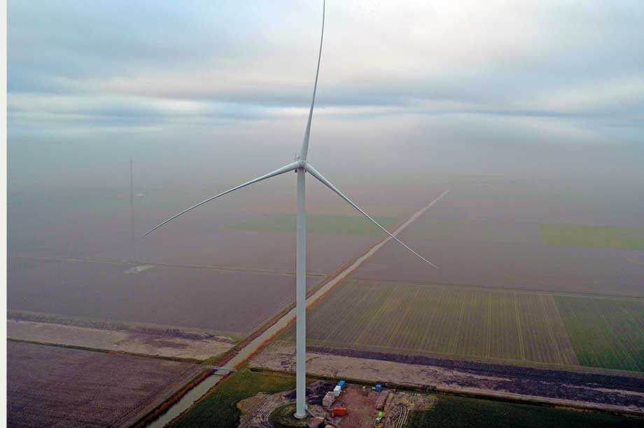Cluster-Type Wind Turbines: A New Approach to Renewable Energy