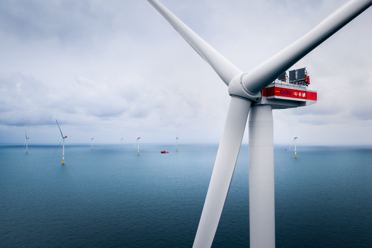Vestas delivers first power from 15MW wind turbine at sea